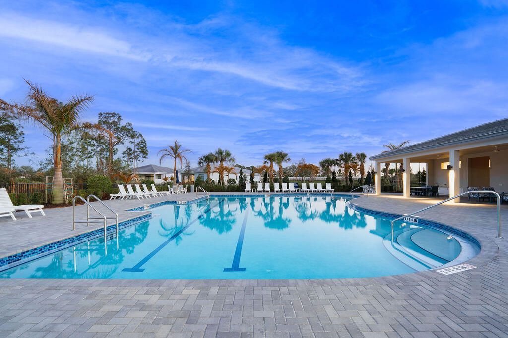 2293 SE Canopy Cove Lane, Port Saint Lucie, FL 34984 Photo