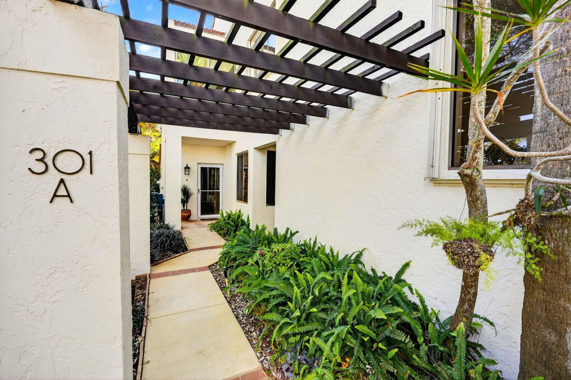 301 Sea Oats Drive, Unit A, Juno Beach, FL 33408 Photo
