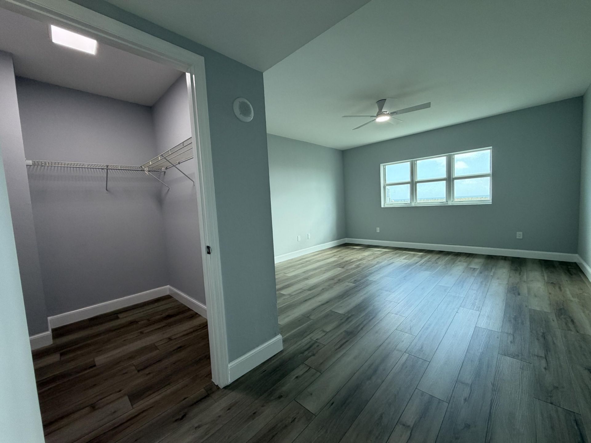 15051 Royal Oaks Lane, Unit 1603, North Miami, FL 33181 Photo