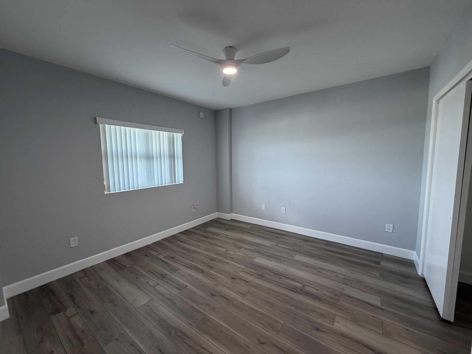 15051 Royal Oaks Lane, Unit 1603, North Miami, FL 33181 Photo