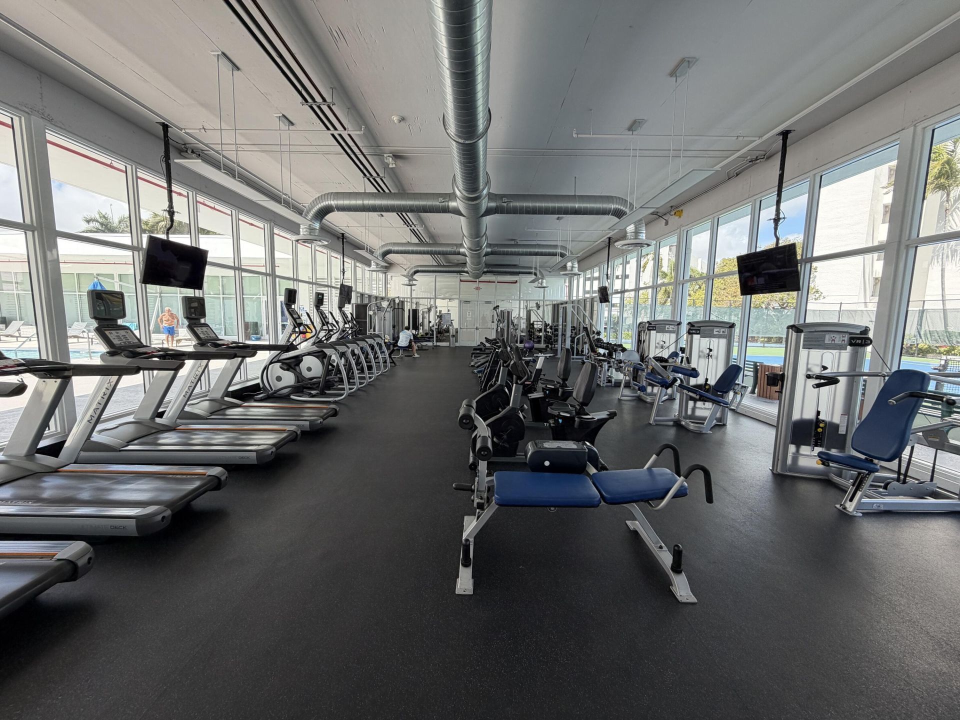 15051 Royal Oaks Lane, Unit 1603, North Miami, FL 33181 Photo