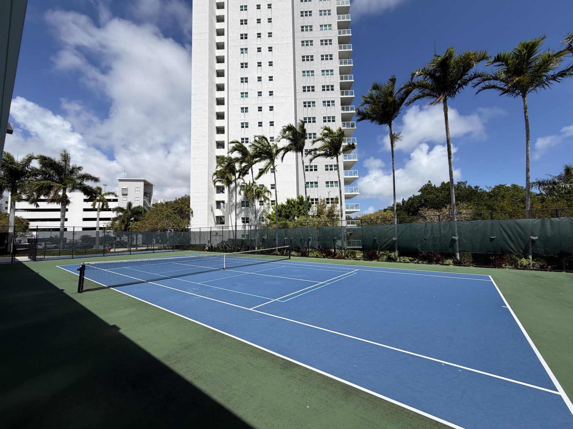 15051 Royal Oaks Lane, Unit 1603, North Miami, FL 33181 Photo