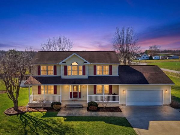 10020 Green Valley Rd, Mount Vernon, OH 43050