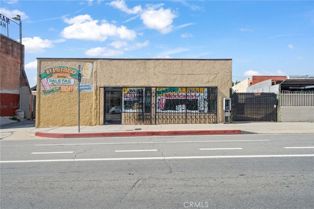 515 N Mednik Avenue, East Los Angeles, CA 90022 Main Photo