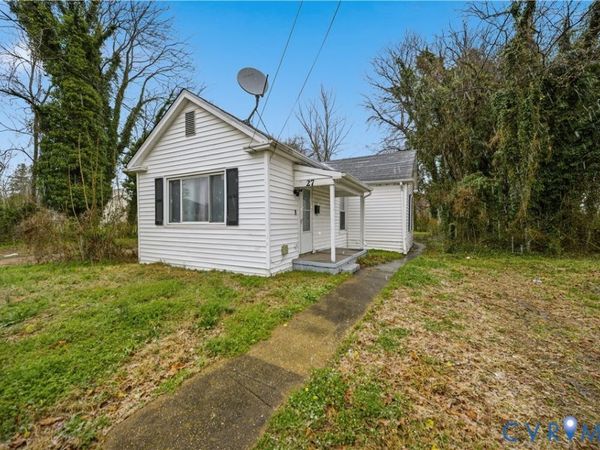 27 Bacon Street, Hampton, VA 23669