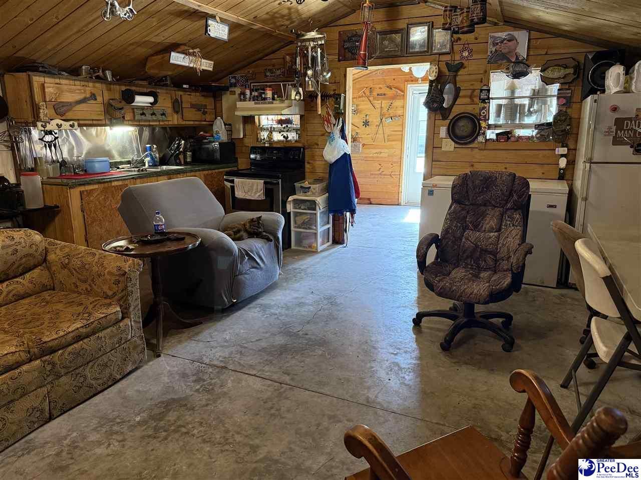 4421 Armfield Rd Photo 13