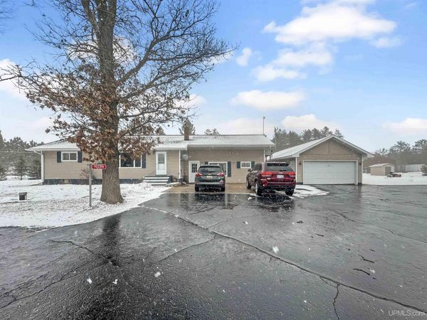 10286 US 2 Highway, Masonville Twp, MI 49878