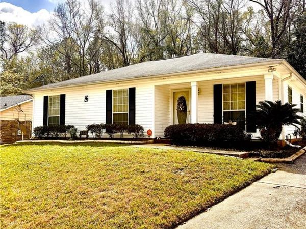 6233 Summer Place Drive N, Mobile, AL 36618