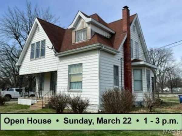 625 Montgomery Street, Staunton, IL 62088