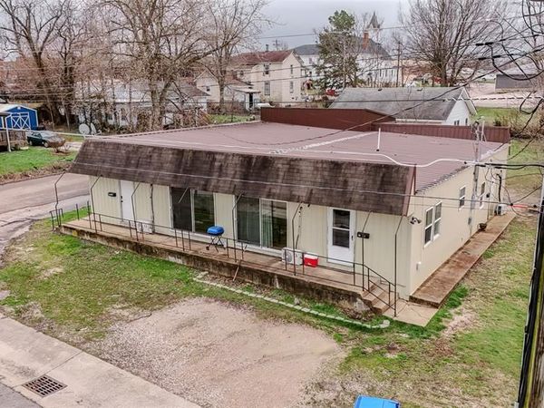 401 W Rolla Road , Salem, MO 65560