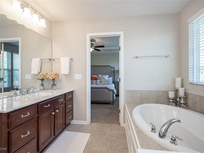 6380 Park Pointe Court, Pepper Pike, OH 44124 Photo 22