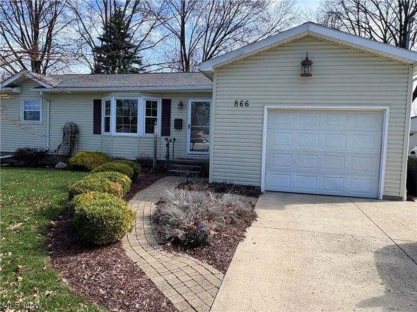 866 Barclay Avenue, Salem, OH 44460