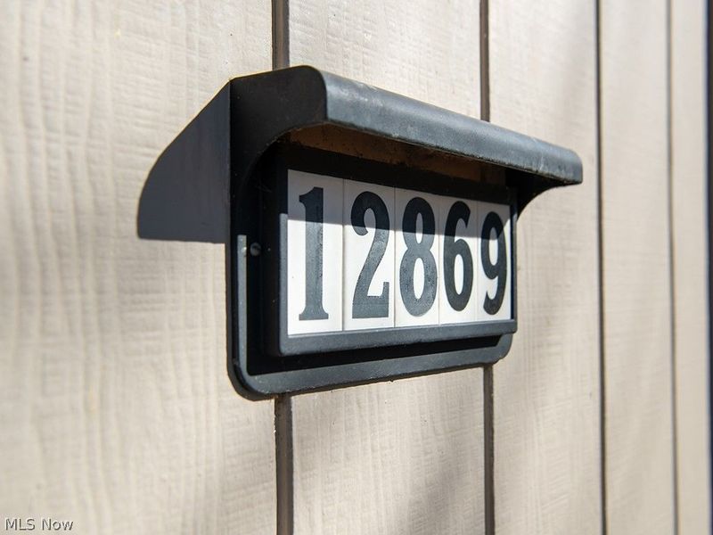 12869 Olympus Way, Strongsville, OH 44149 Photo 2