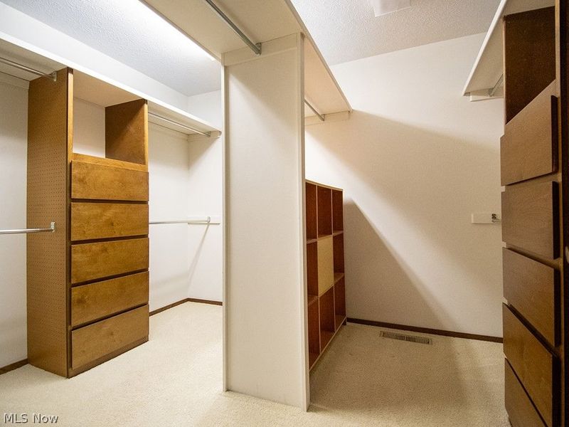 12869 Olympus Way, Strongsville, OH 44149 Photo 22