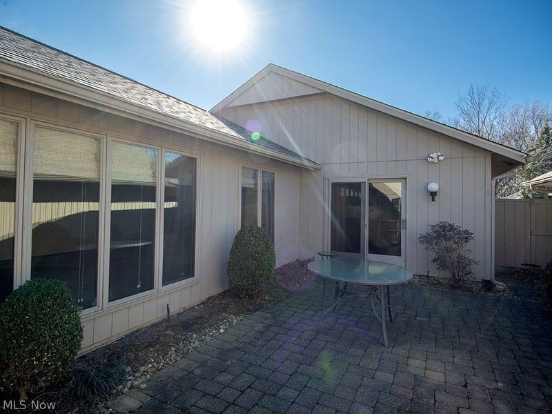 12869 Olympus Way, Strongsville, OH 44149 Photo 4