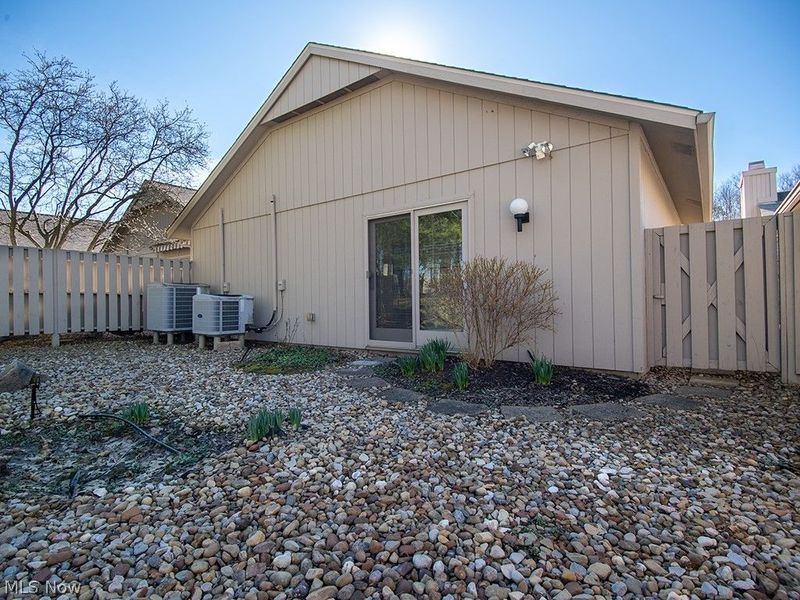 12869 Olympus Way, Strongsville, OH 44149 Photo 5