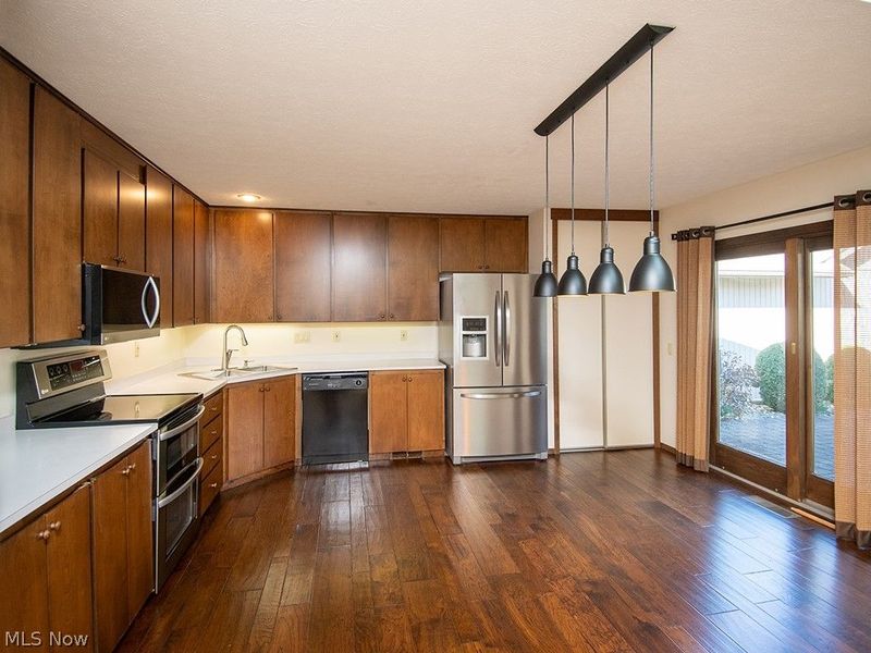 12869 Olympus Way, Strongsville, OH 44149 Photo 7