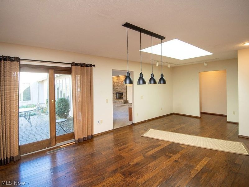 12869 Olympus Way, Strongsville, OH 44149 Photo 9