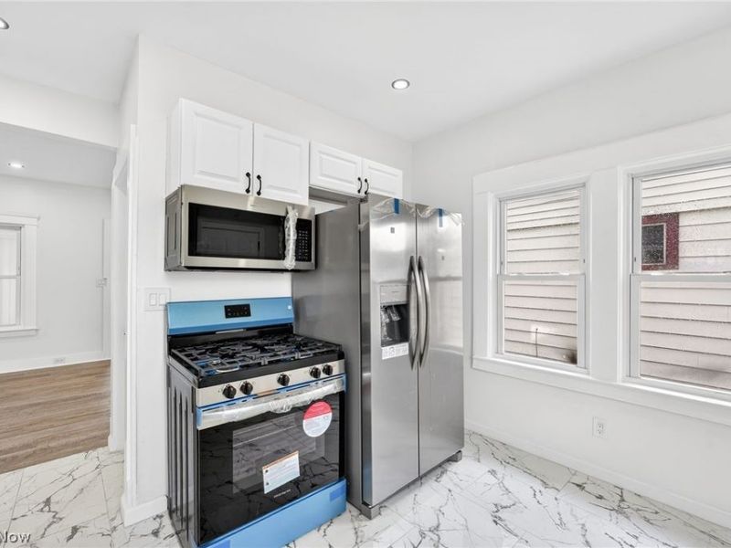 3428 W 90th Street, Cleveland, OH 44102 Photo 3