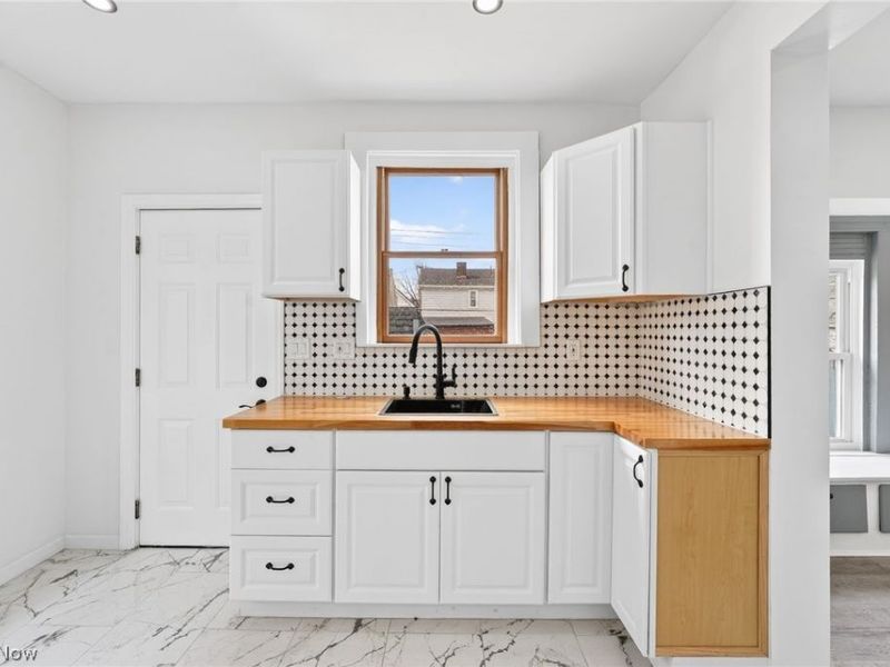 3428 W 90th Street, Cleveland, OH 44102 Photo 7