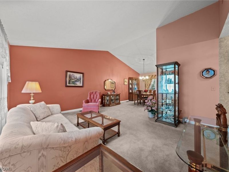 16225 N Laguardia Pkwy, Strongsville, OH 44136 Photo 11