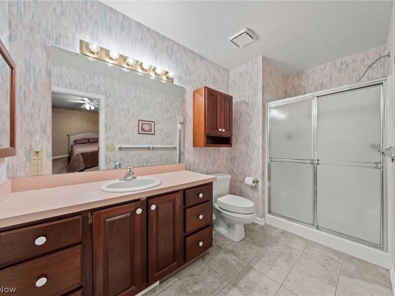 16225 N Laguardia Pkwy, Strongsville, OH 44136 Photo 18