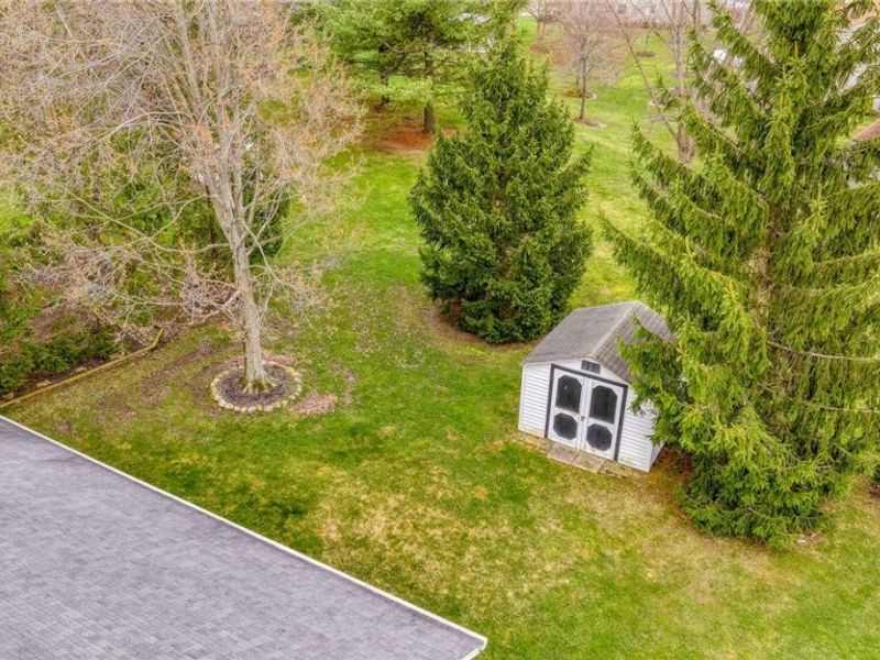 16225 N Laguardia Pkwy, Strongsville, OH 44136 Photo 27