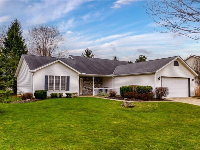 16225 N Laguardia Pkwy, Strongsville, OH 44136 Photo 29