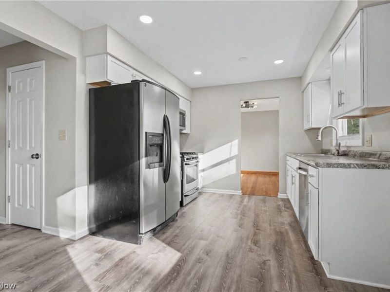 3833 Silverwood Drive, Stow, OH 44224 Photo 7