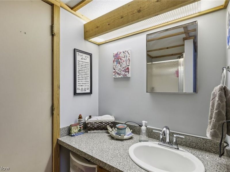 2579 Robindale Avenue, Akron, OH 44312 Photo 35