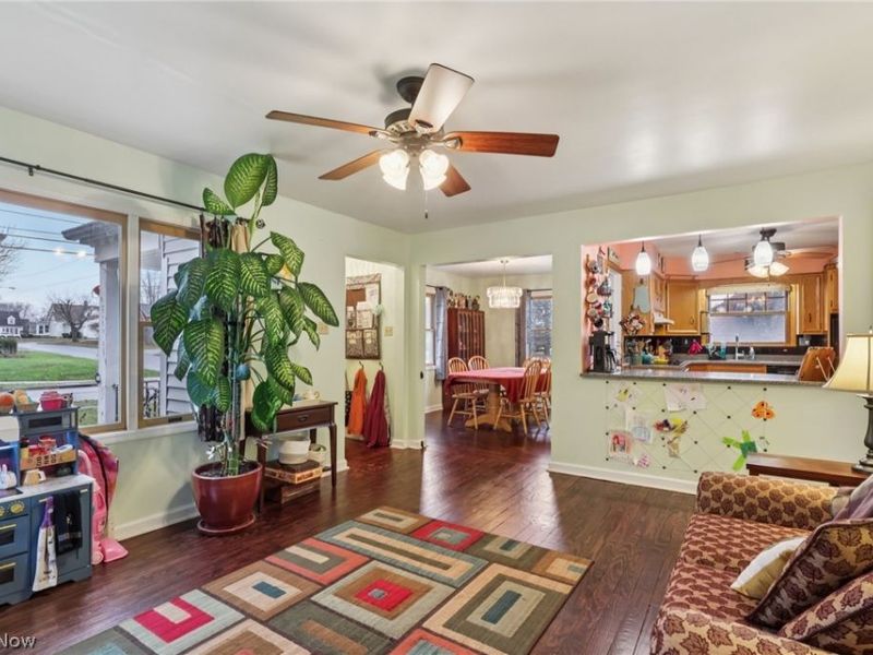 2579 Robindale Avenue, Akron, OH 44312 Photo 7