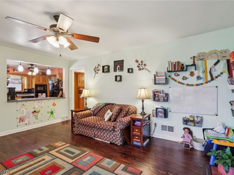 2579 Robindale Avenue, Akron, OH 44312 Photo 8