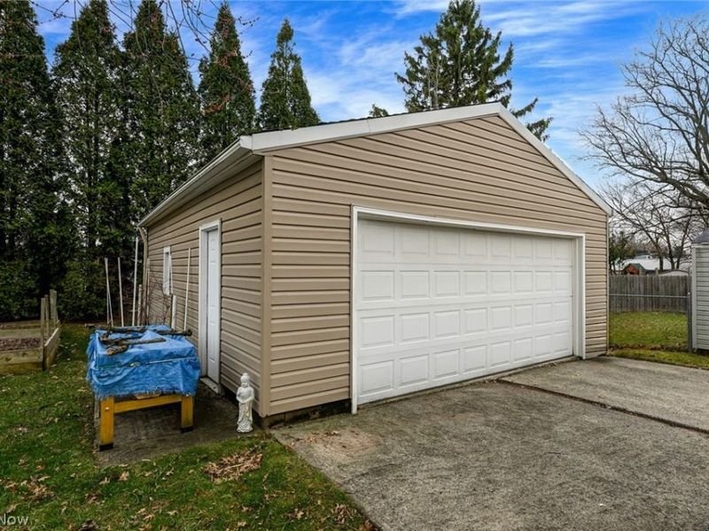 2554 6th Street, Cuyahoga Falls, OH 44221 Photo 4