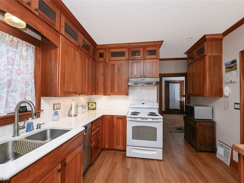 2554 6th Street, Cuyahoga Falls, OH 44221 Photo 7