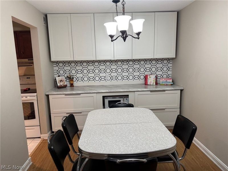 77 Atterbury Boulevard, Unit 107, Hudson, OH 44236 Photo 11