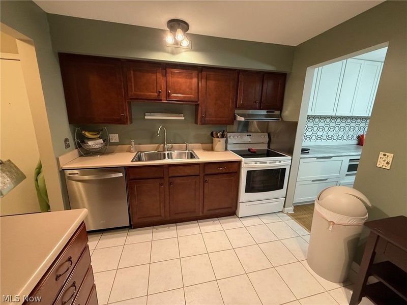 77 Atterbury Boulevard, Unit 107, Hudson, OH 44236 Photo 8