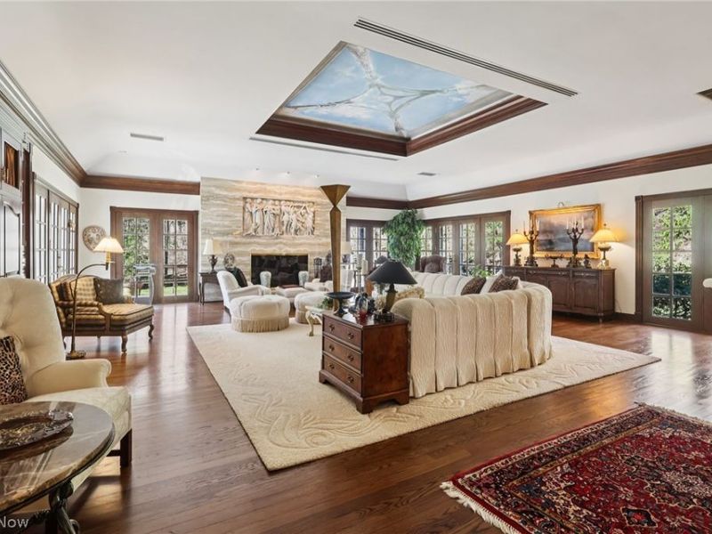 14880 Hillbrook Drive, Chagrin Falls, OH 44022 Photo 6