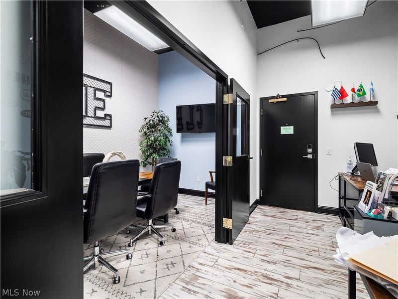 408 W Saint Clair Avenue, Unit 230, Cleveland, OH 44113 Photo 5