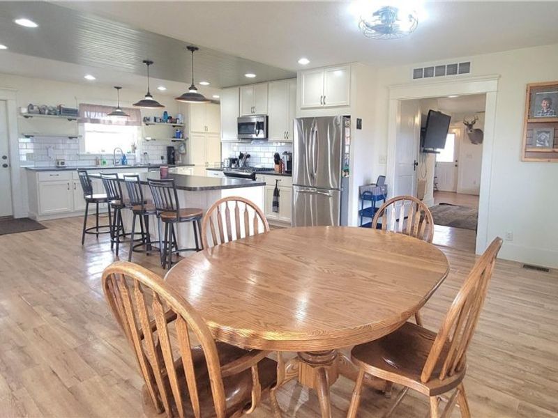 1727 E Mcpherson Highway, Clyde, OH 43410 Photo 10