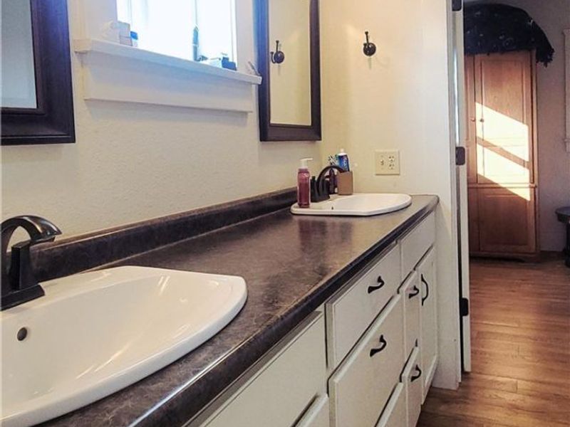 1727 E Mcpherson Highway, Clyde, OH 43410 Photo 16