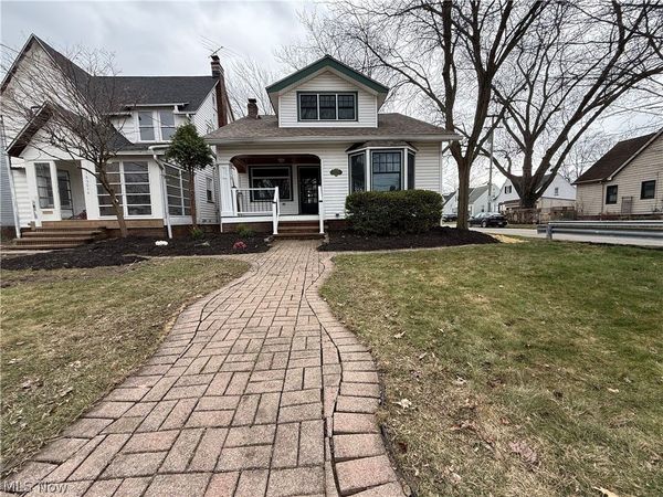 16505 Larchwood Avenue, Cleveland, OH 44135