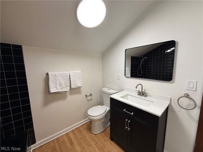 16505 Larchwood Avenue, Cleveland, OH 44135 Photo 21