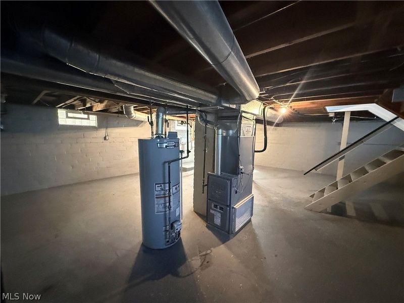 16505 Larchwood Avenue, Cleveland, OH 44135 Photo 26