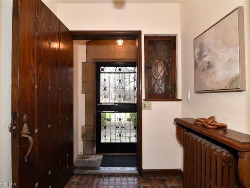 14422 Shaker Boulevard, Shaker Heights, OH 44120 Photo 3