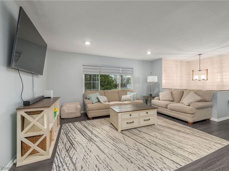 22900 Mastick Road, Fairview Park, OH 44126 Photo 4