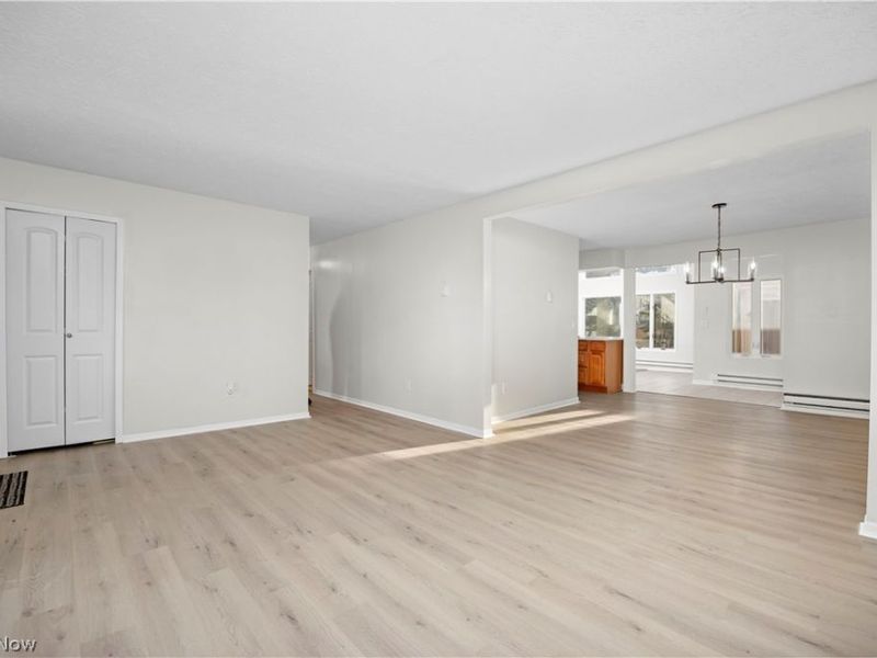 401 Columbia Road, Bay Village, OH 44140 Photo 5