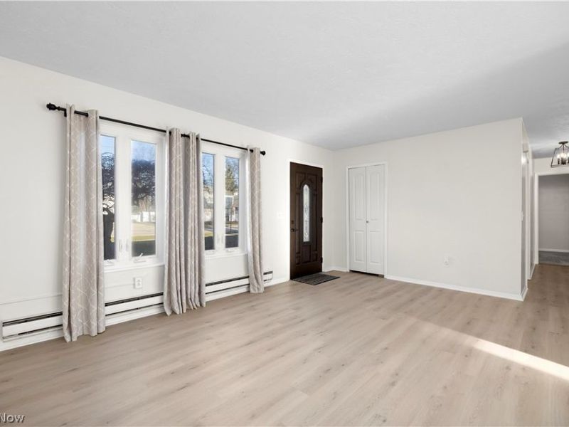 401 Columbia Road, Bay Village, OH 44140 Photo 6