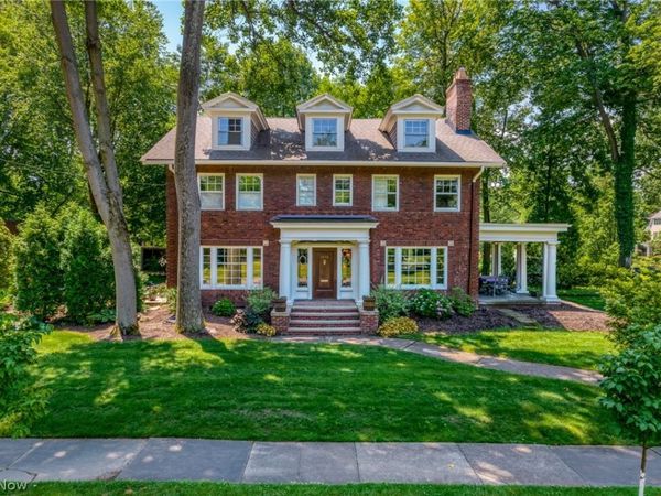 3050 Monmouth Road, Cleveland Heights, OH 44118