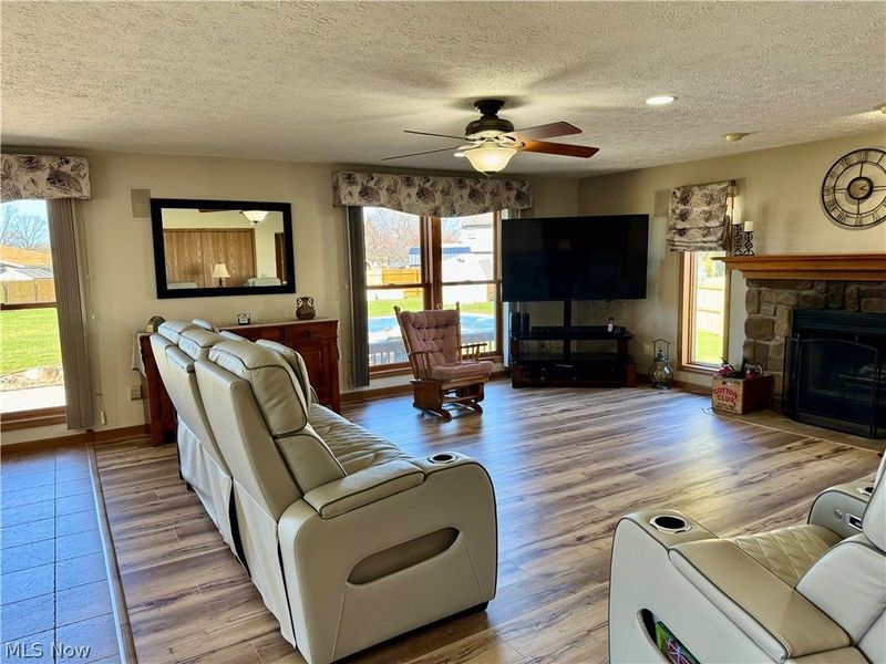 246 Syracuse Court, Elyria, OH 44035 Photo 17