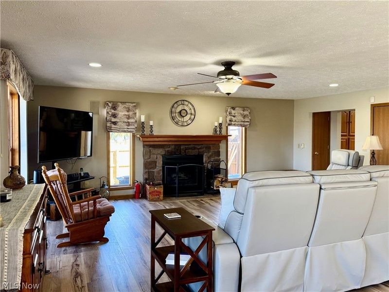 246 Syracuse Court, Elyria, OH 44035 Photo 18